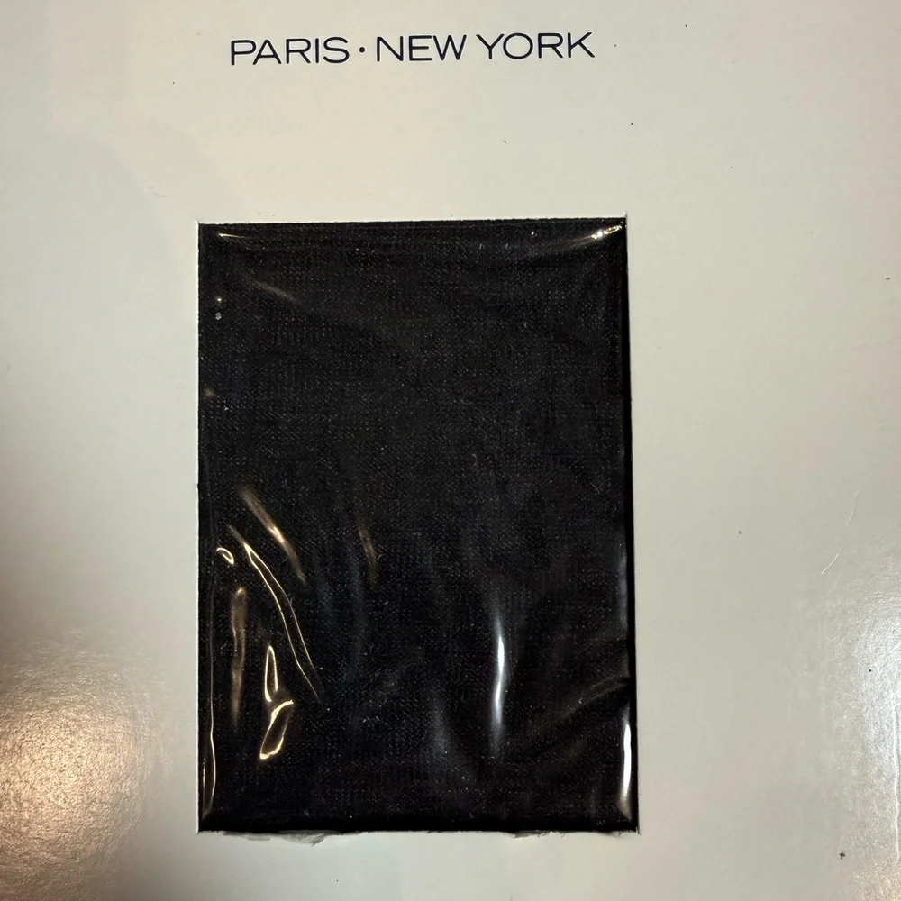 Givenchy Body Gleamers Shimmery Ultra Sheer Control Top Pantyhose Size D Lot 2